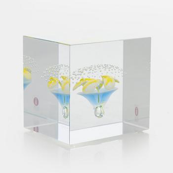 Oiva Toikka, årskub 2000, signerad Oiva Toikka Nuutajärvi 2000, 956/2000.