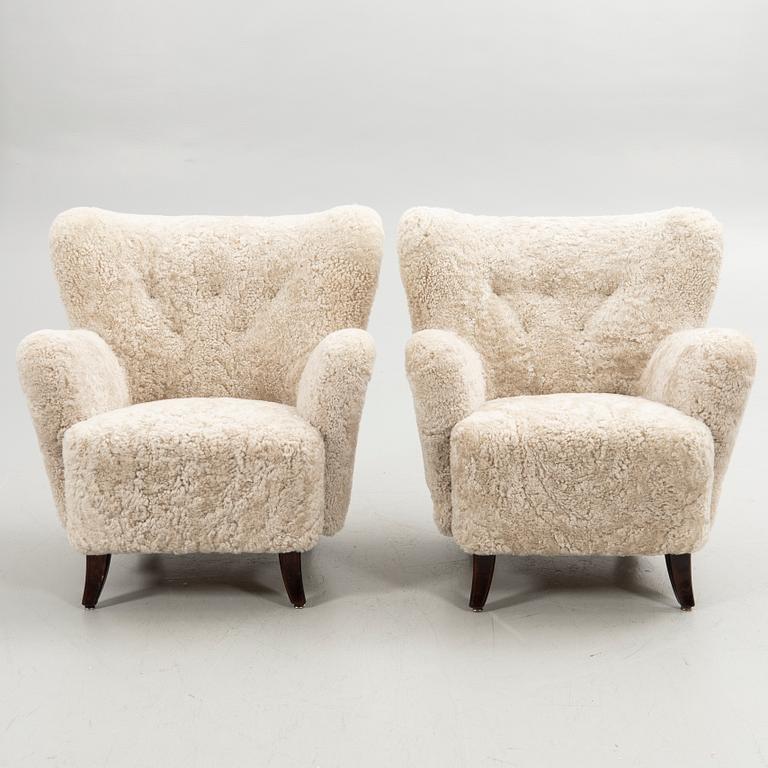 Ilmari Lappalainen, Armchairs, a pair, "Laila", Asko, Finland, 1940s/50s.