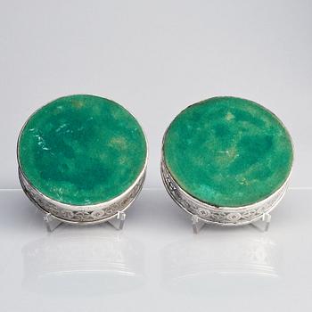 John Robertson & David Darling, coasters, ett par, silver, Newcastle 1795.