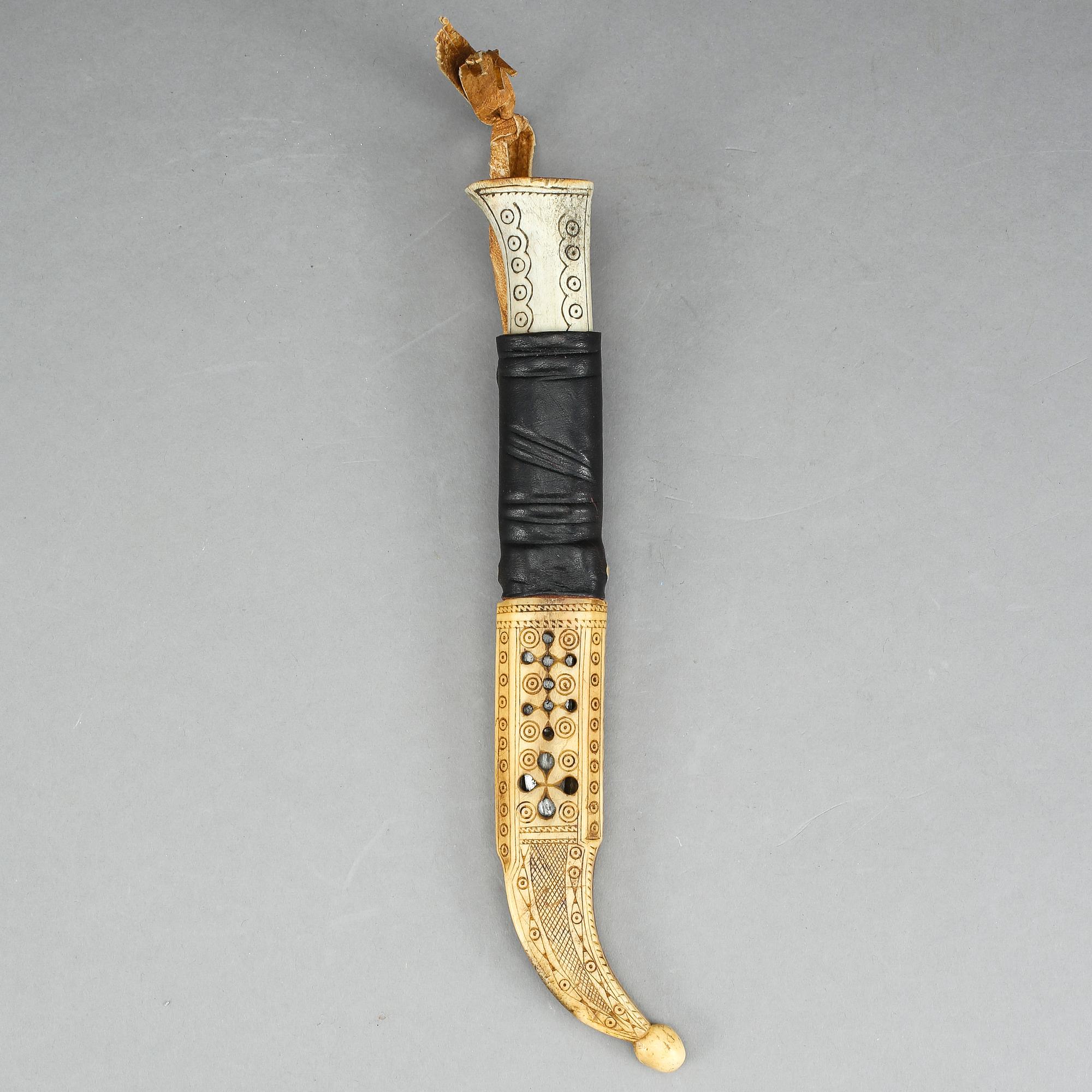 SAMEKNIV, 1900-talets första hälft.