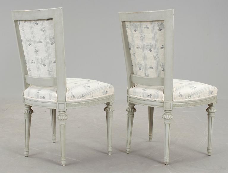 STOLAR, 6 st, samt KARMSTOLAR, 2 st, gustaviansk stil, Sylvén, 1900-talets andra hälft.