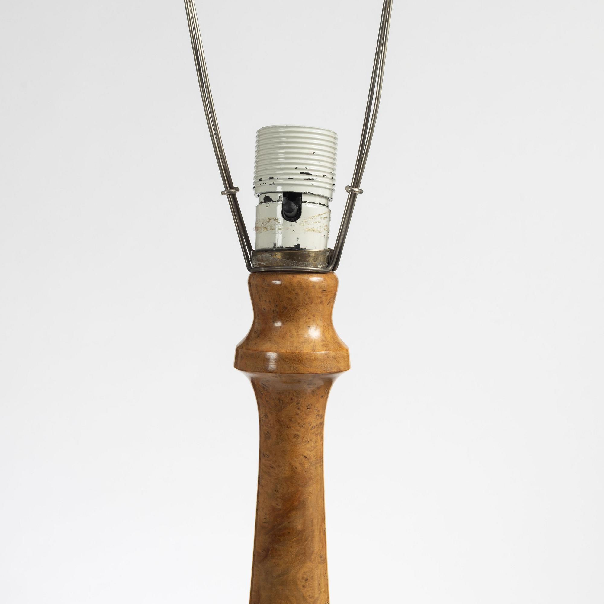 Bordslampa, 1900-talets första hälft.