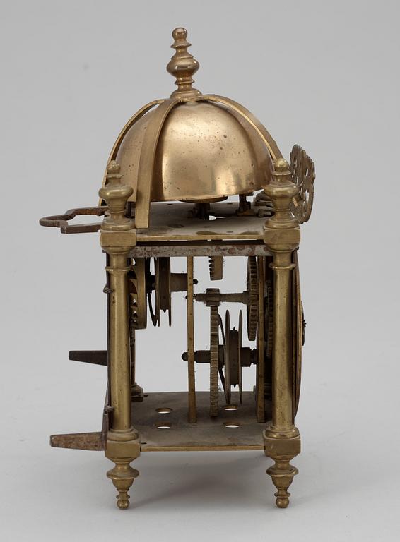 An English 17/18th century brass lantern clock.