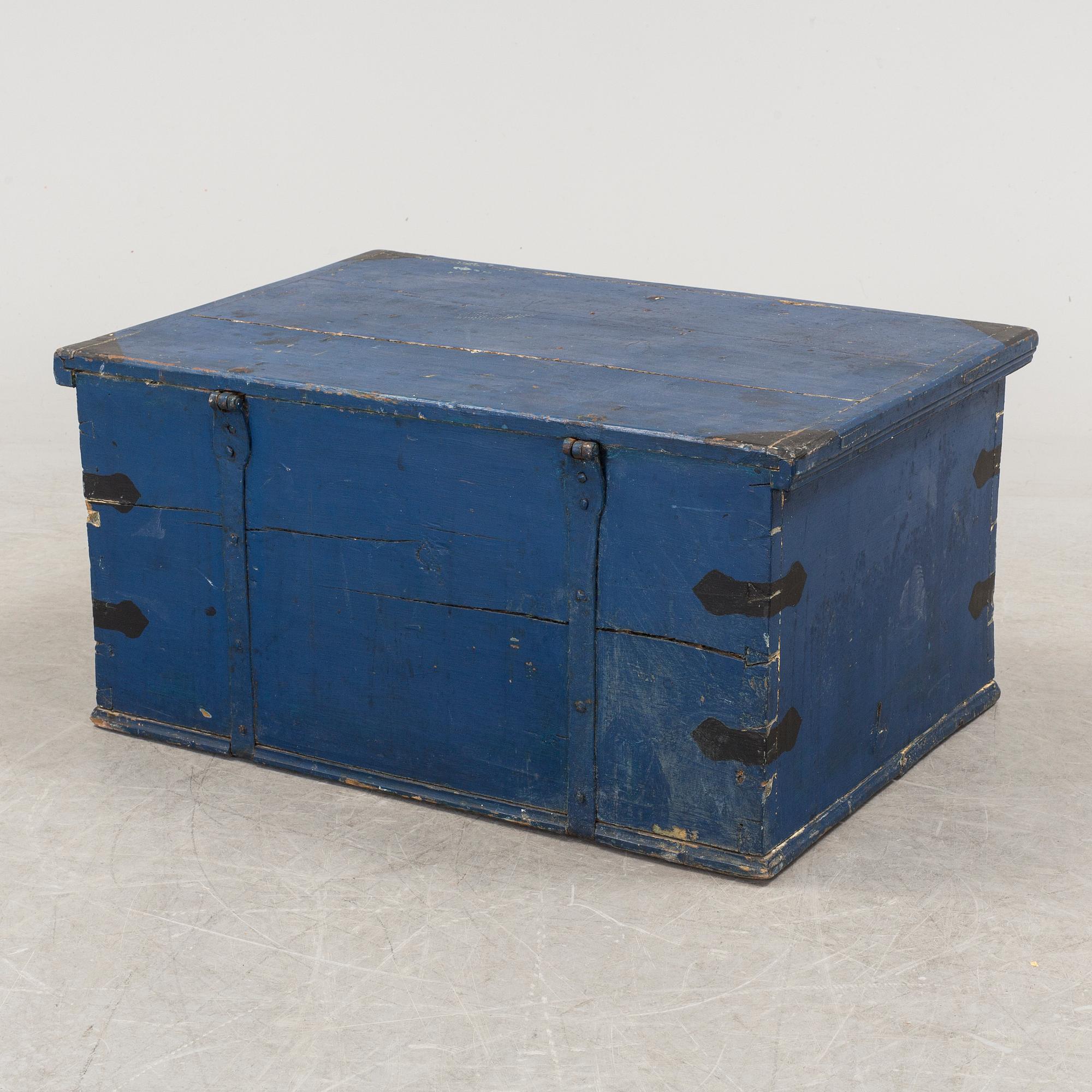 A painted pine chest, 19th Century.