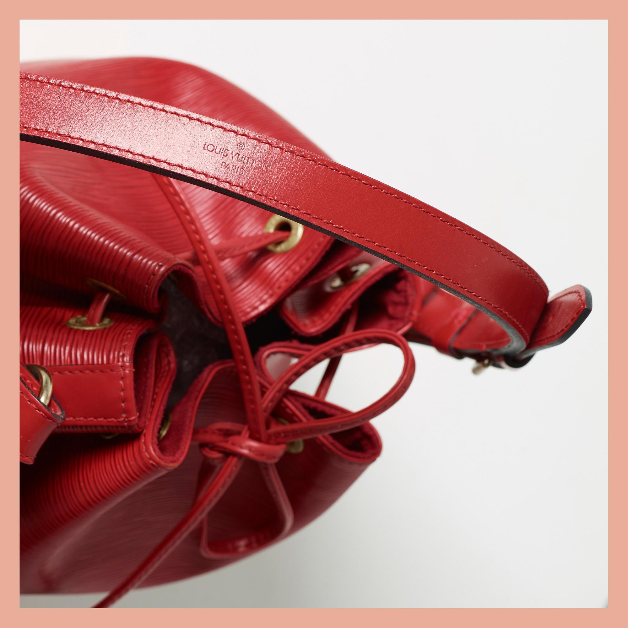 VÄSKA, "Petit Noe" ,Louis Vuitton.