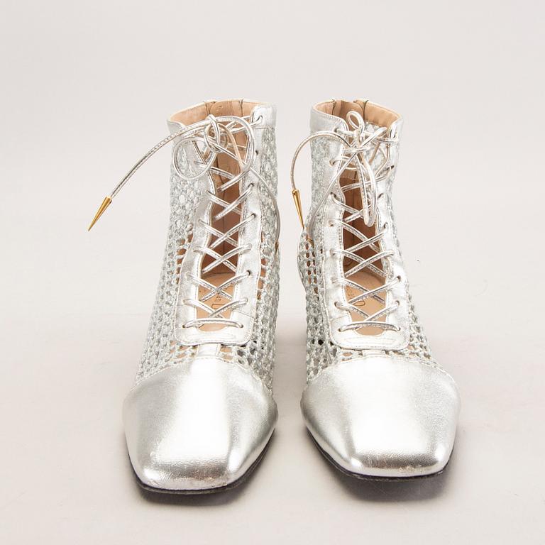 Dior skor ett par "Naughtily" storl 39 1/2.