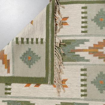 MATTA, rölakan, monogramsignerad MJ, 1900-talets andra hälft, ca 200 x 144 cm.