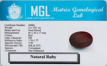 RUBIN, oinfattad, 211.75 ct.