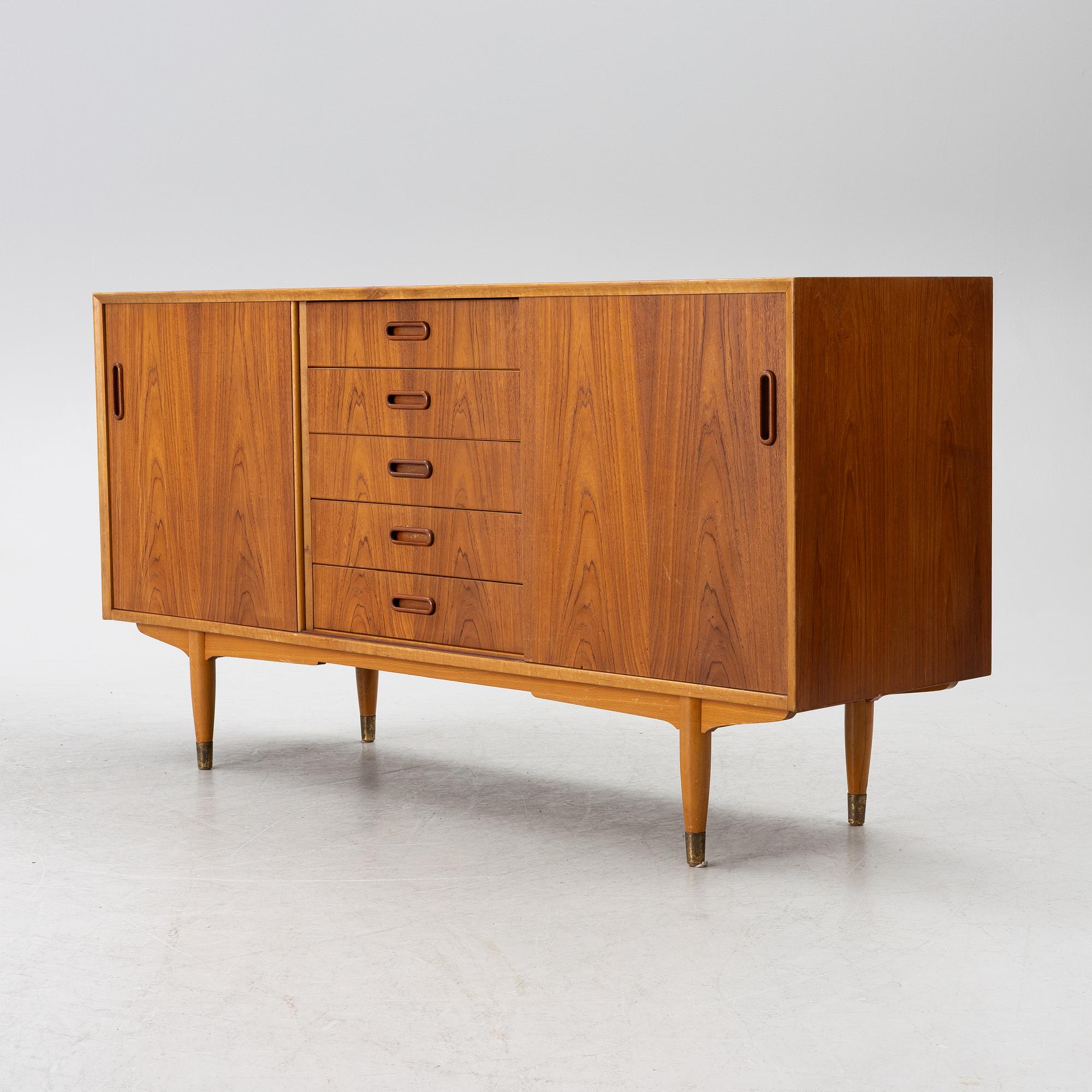 A teak-veneered sideboard, 1950's/60's.