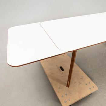 Michael H. Nielsen, bord, "New Mood" för Bolia 2000-tal.