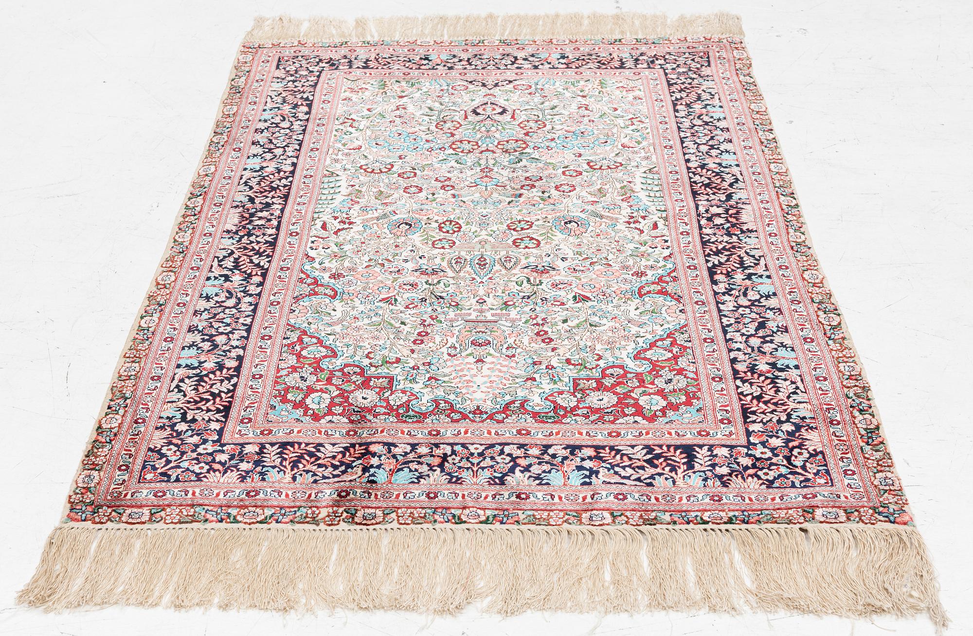 Rug, Herat design, silk, approx. 153 x 93 cm.