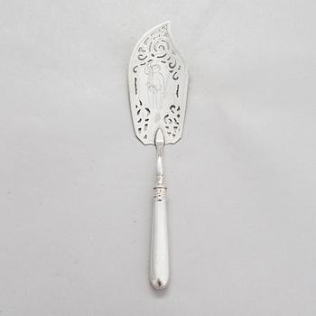 Fiskspade, silver, Ryssland 1900-talets början.