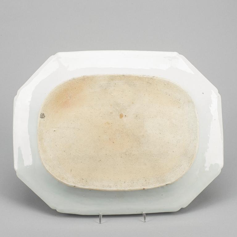 STEKFAT, porslin, Qing dynastin, Qianlong (1736-95).