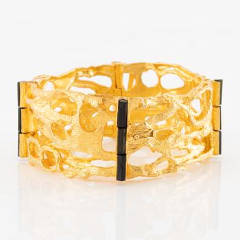Björn Weckström, bracelet, "Offereld", 18K gold with tourmaline sticks, Lapponia 1972.