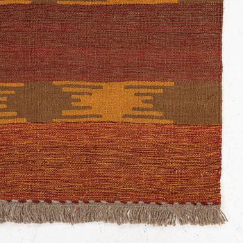 A persian kilim rug, c 196 x 154 cm.