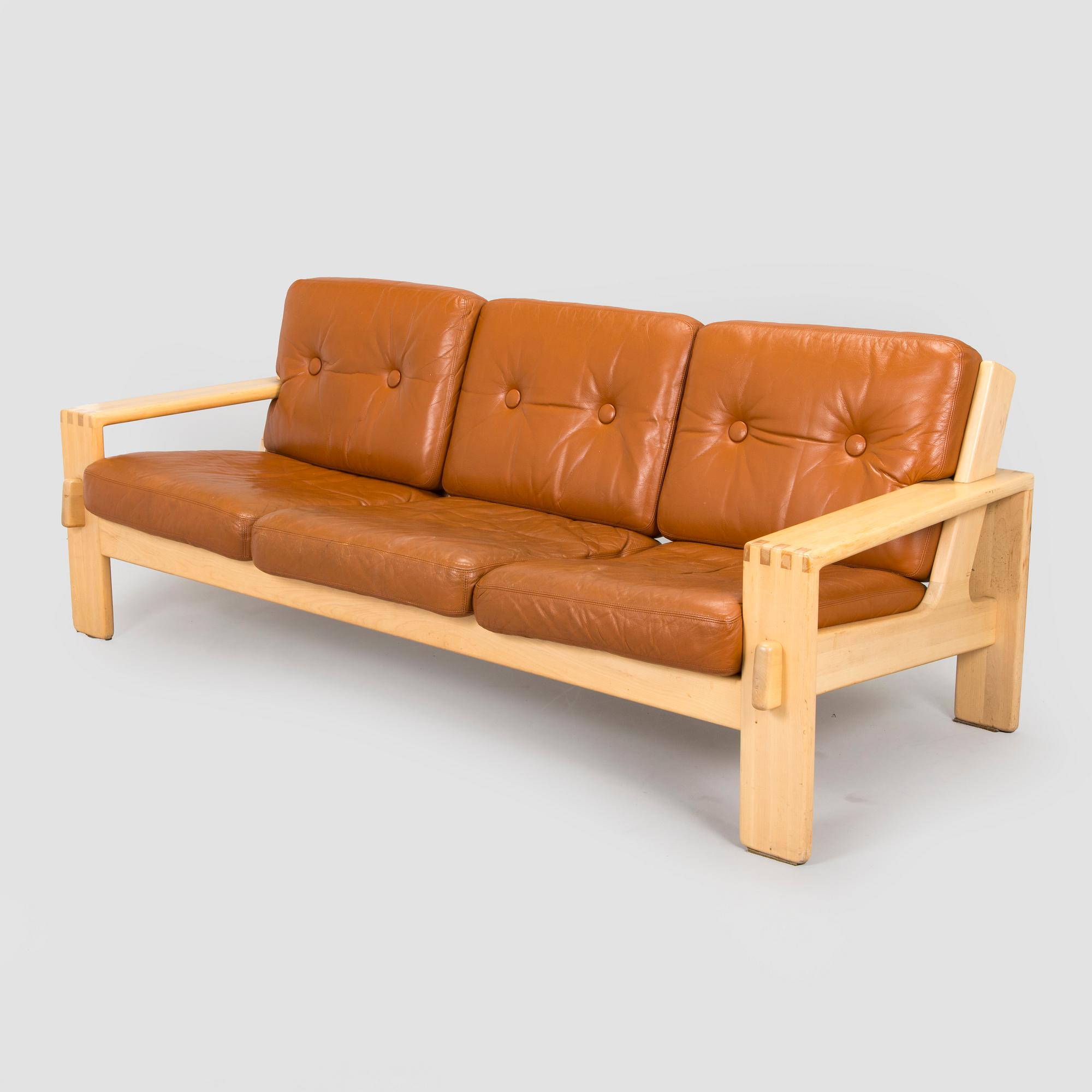 Esko Pajamies, A 1970s sofa, Asko, Finland.