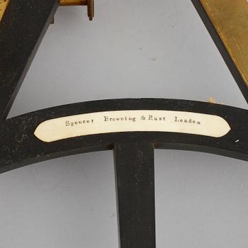 A octant by Spencer Browning & Rust from London from the second half of the 20th century.