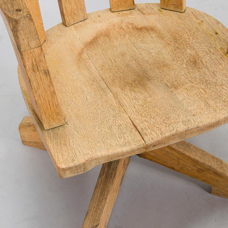 Skrivbordsstol, omkring 1900.