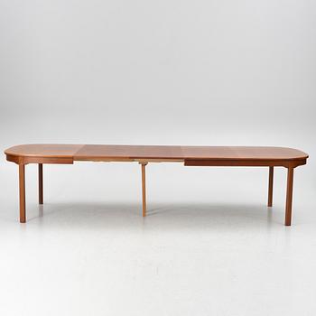 Carl Malmsten, matbord, 2 karmstolar och 4 stolar. Åfors Möbelfabrik.