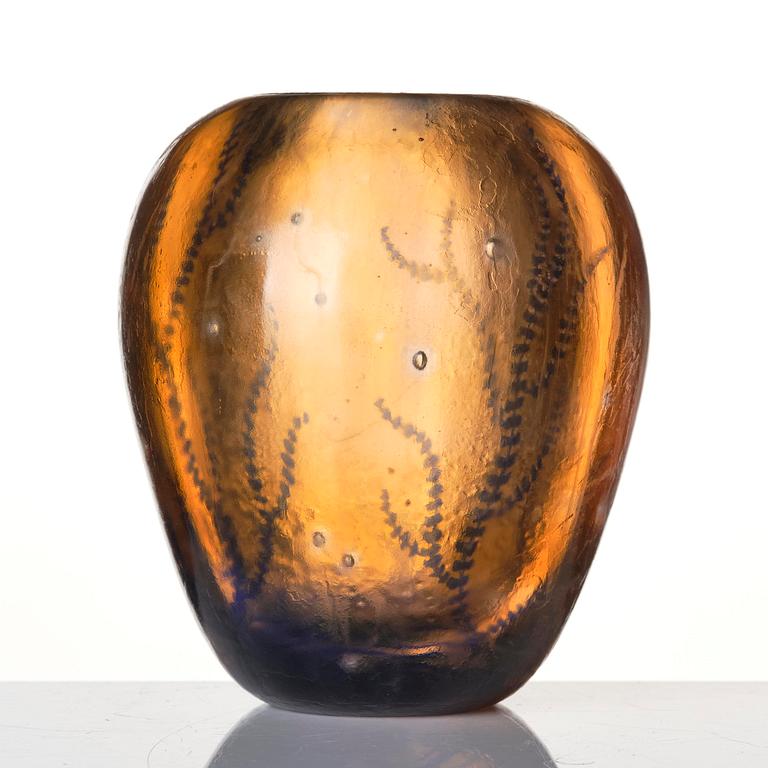 Edward Hald, a graal vase, Orrefors 1937, no. 67.