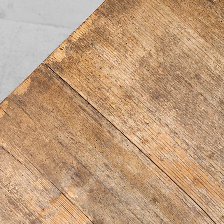 A stainde pine 'Lovö' table by Axel Einar Hjorth for Nordiska Kompaniet, 1930's.