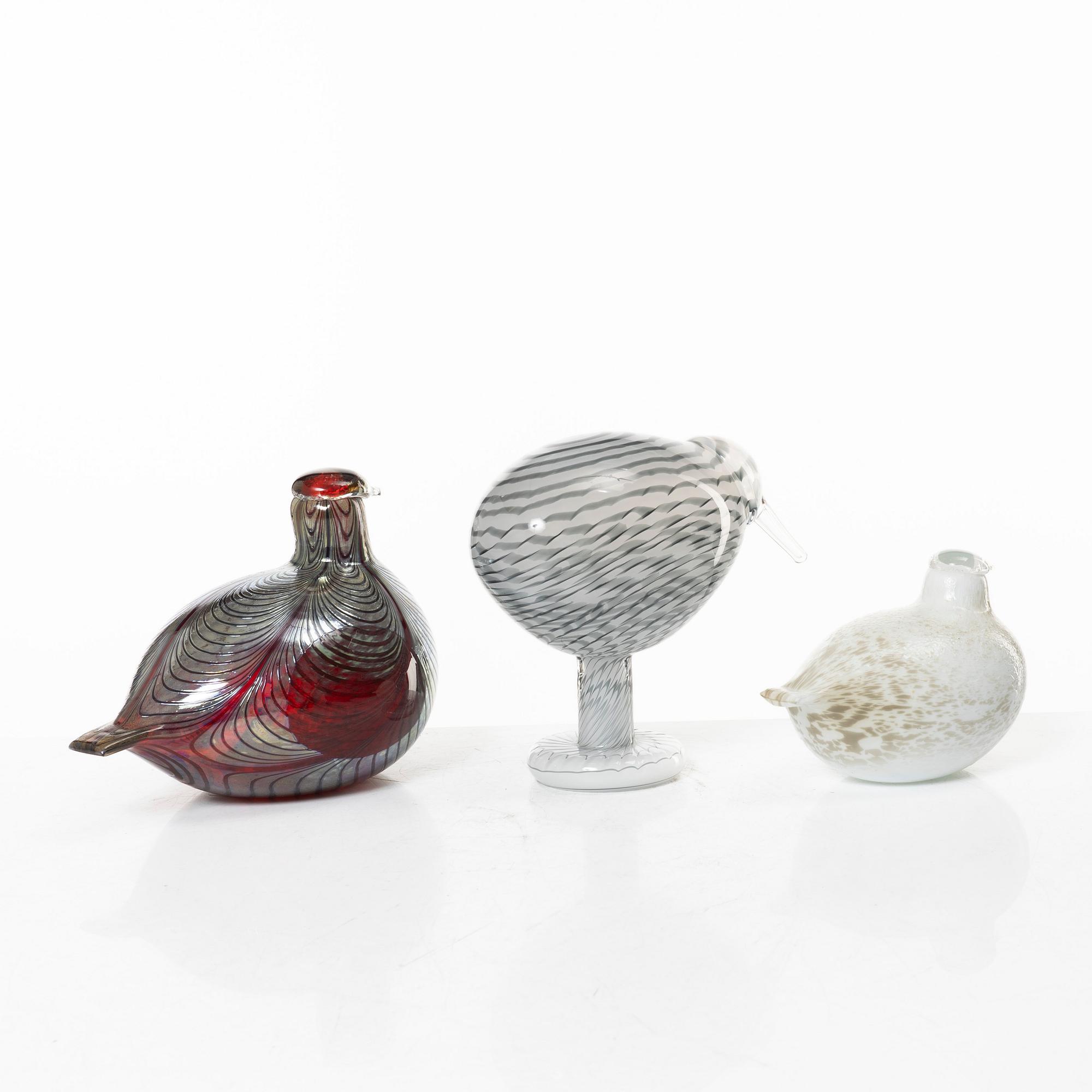 Oiva Toikka, three glass birds, Nuutajärvi, Iittala, Fialand.