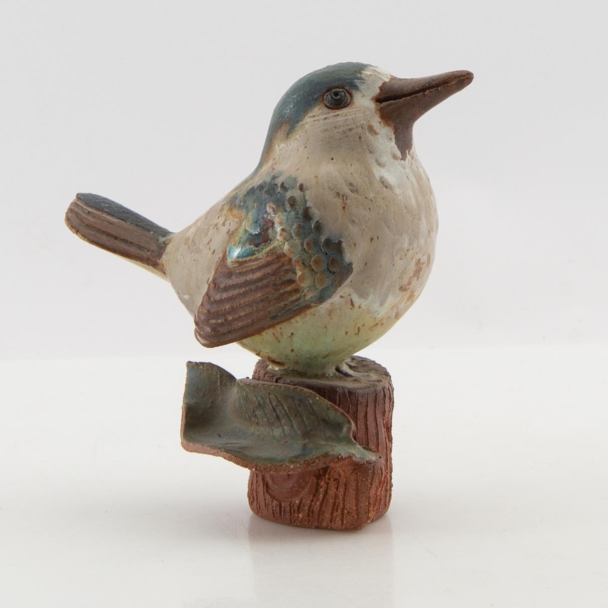 Tyra Lundgren, Sculpture Bird on Stump.