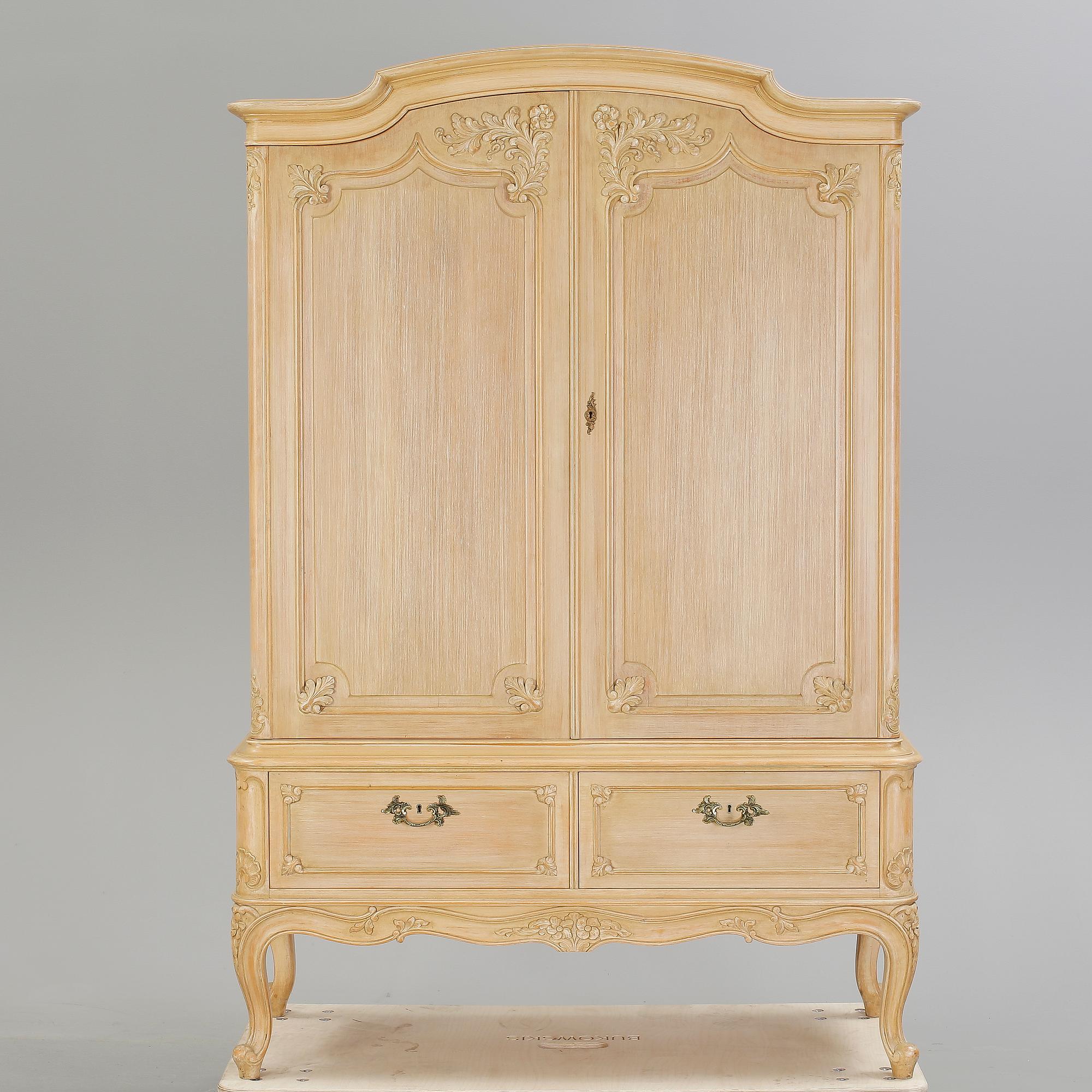 MATSALSGRUPP, 8 delar. Rokokostil, 1900-talets andra hälft.