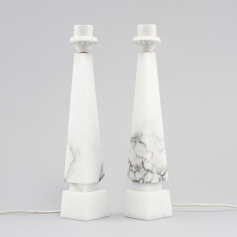 BORDSLAMPOR, ett par, 1900-talets andra hälft.