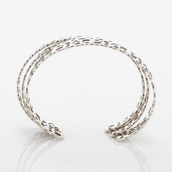 Liisa Vitali, armband, sterlingsilver, "Spets", Westerback, Helsingfors.
