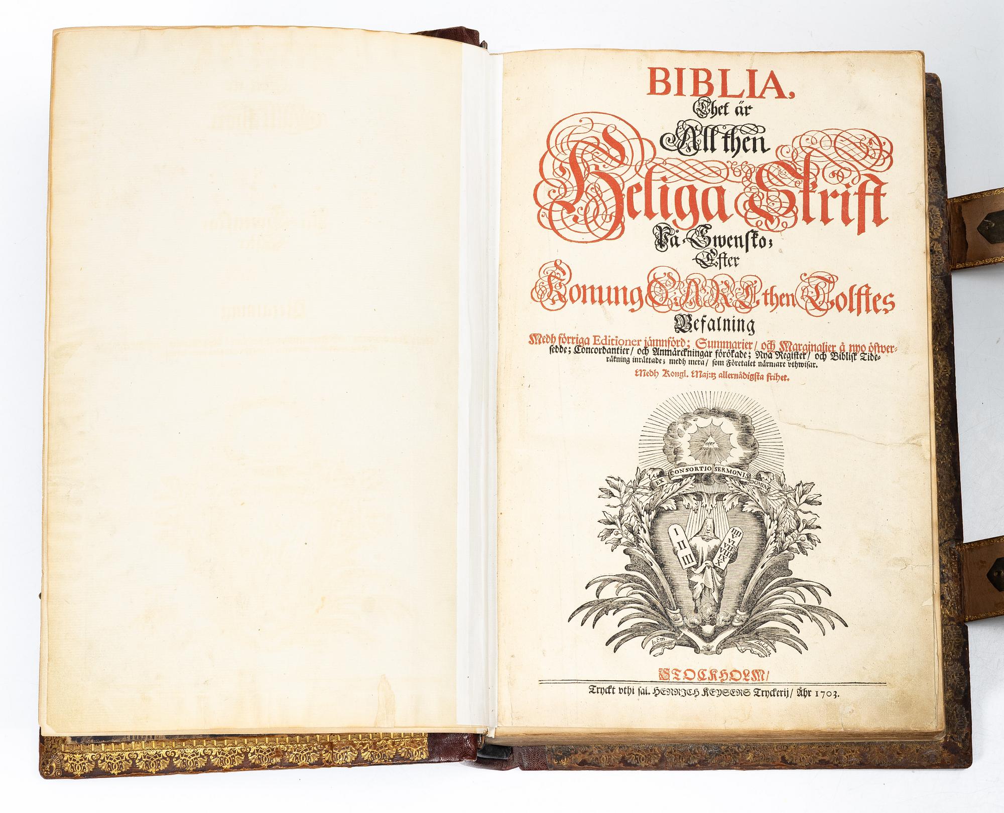 Karl XII:s stora kyrkobibel, 1702-3, med Peringskiölds bibliska historia, 1713.