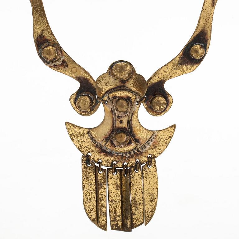 Seppo Tamminen, halssmycken, 3 st, brons,