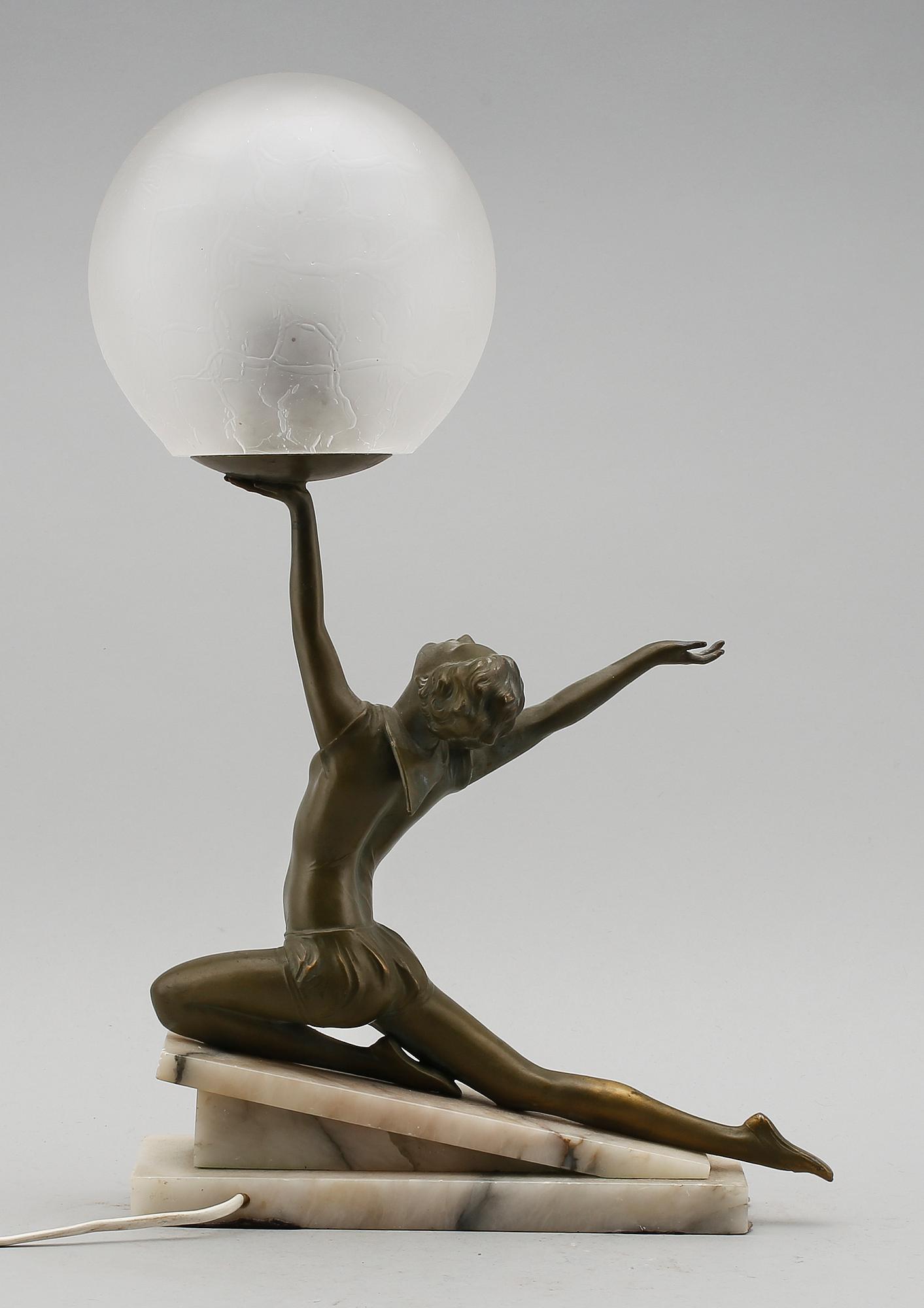 BORDSLAMPA, patinerad mässing och marmor, art deco.