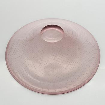 Gunnel Nyman, A glass bowl, model 'GN 11'. Signed G. Nyman Nuutajärvi Notsjö. Unclear date.