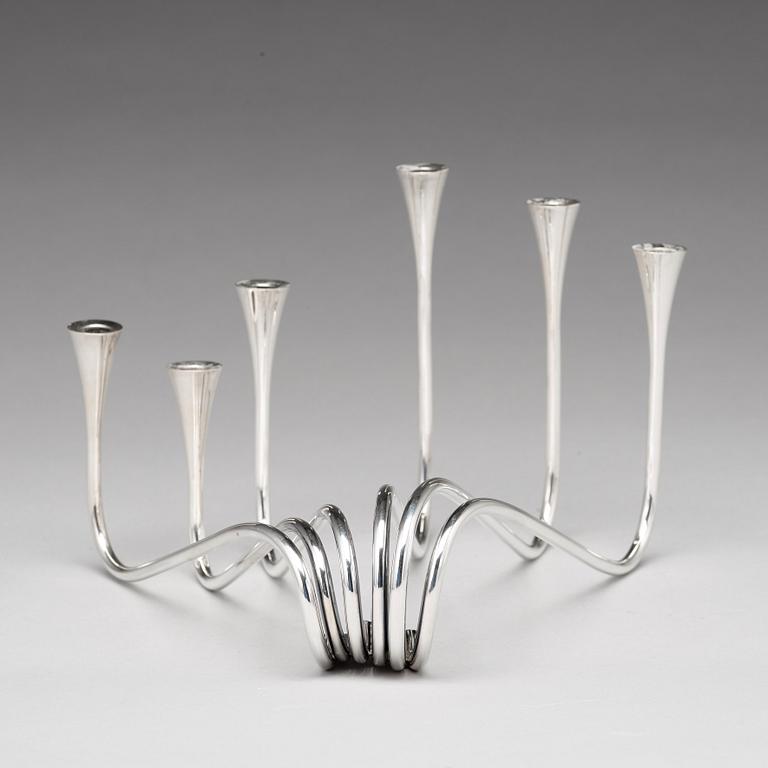 Ibi Trier Mørch, kandelaber "Bølgeslag", för Firma A. Michelsen, Danmark 1951, sterling.