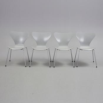 STOLAR, 4 st. "Sjuan", Arne Jacobsen, Fritz Hansen 1989.
