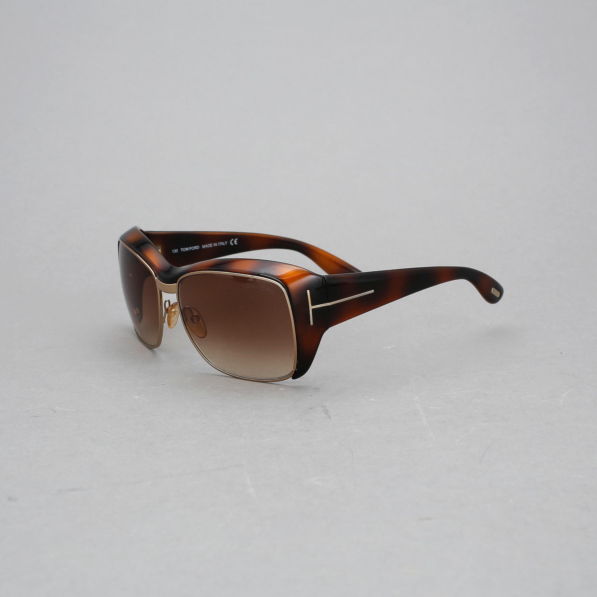 SOLGLASÖGON, "Kellan"  Tom Ford.