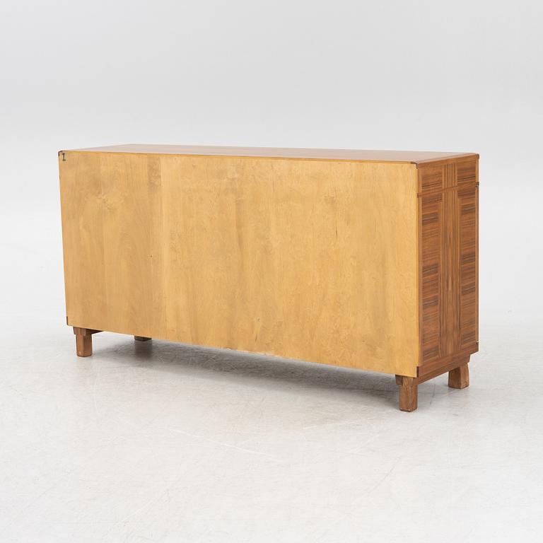 Carl Malmsten, sideboard, "Klinte", Åfors Möbelfabrik, 1900-talets andra hälft.