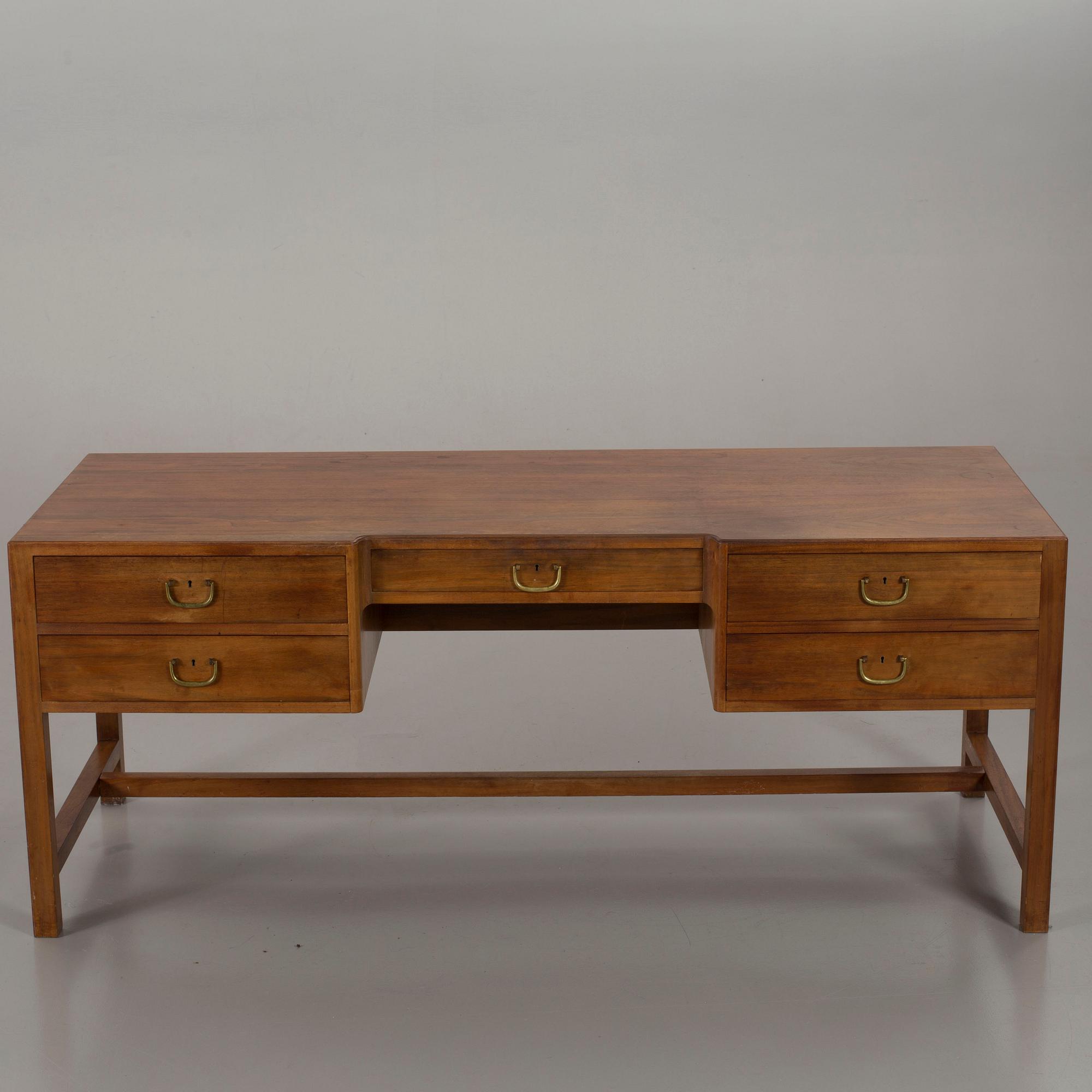 JOSEF FRANK, skrivbord modell 500 A för Firma Svenskt Tenn 1900-talets andra hälft.