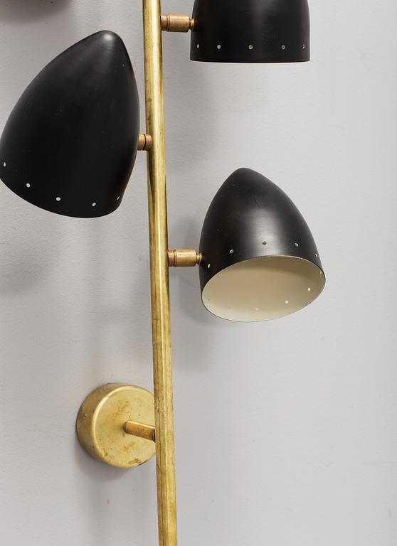 VÄGGLAMPA, mässing, Italien, 1960-tal.