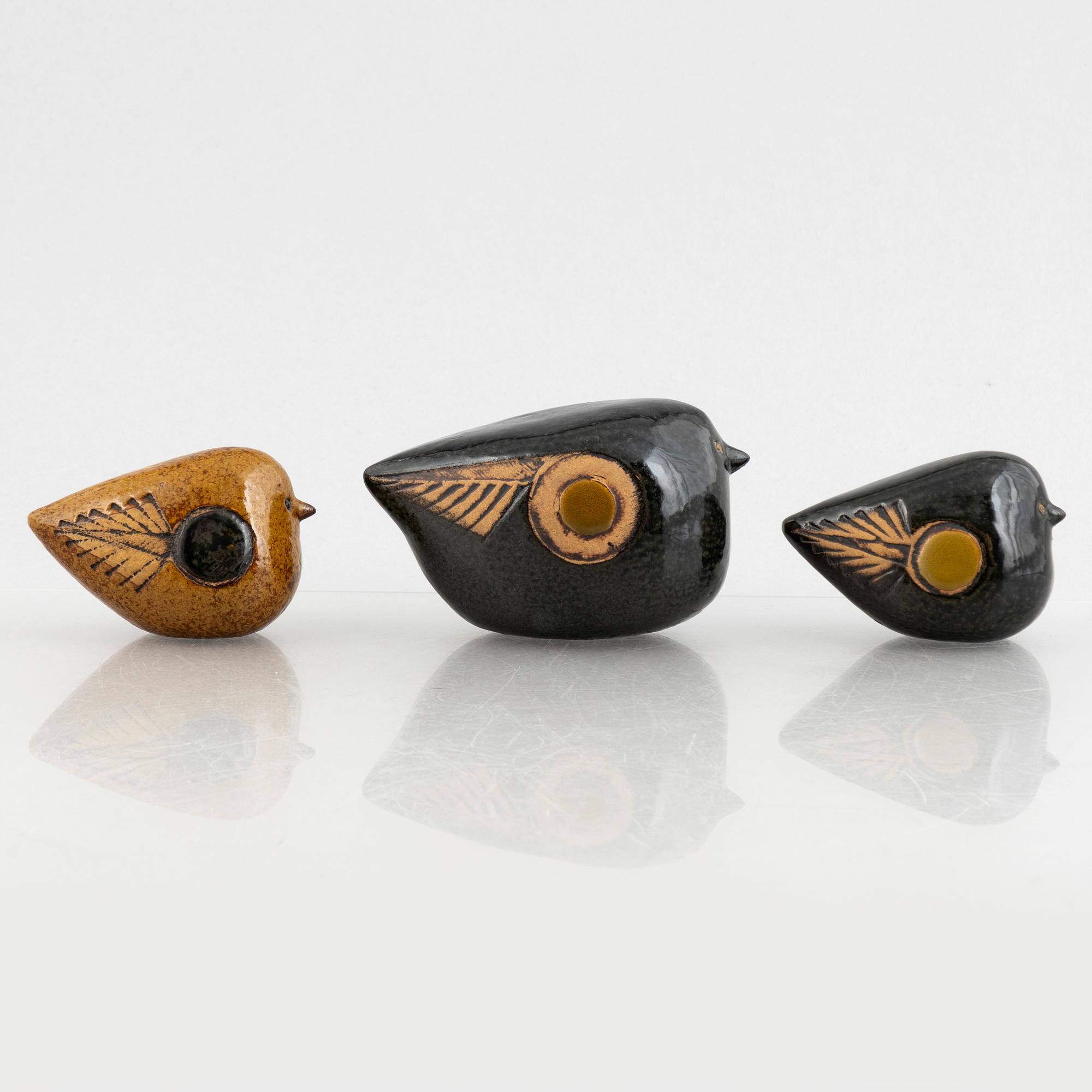 Lisa Larson, a group of three stoneware birds, Gustavsberg 1960s.
