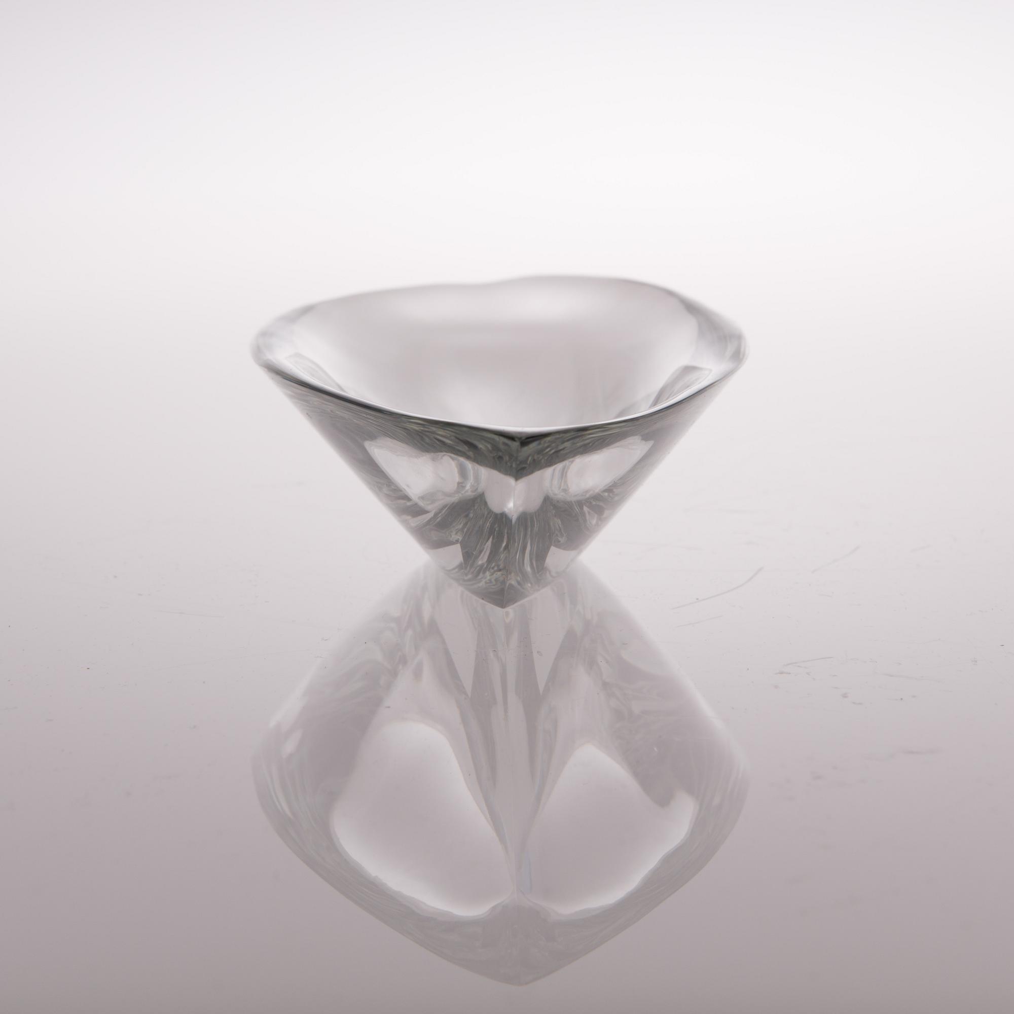 A piece of art glass model 3359, 3859, signed Tapio Wirkkala Iittala. Late 1950s.