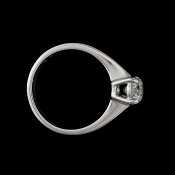 A 1.00 ct solitaire brilliant-cut diamond ring. Quality K/VS1 according to GIA cert.