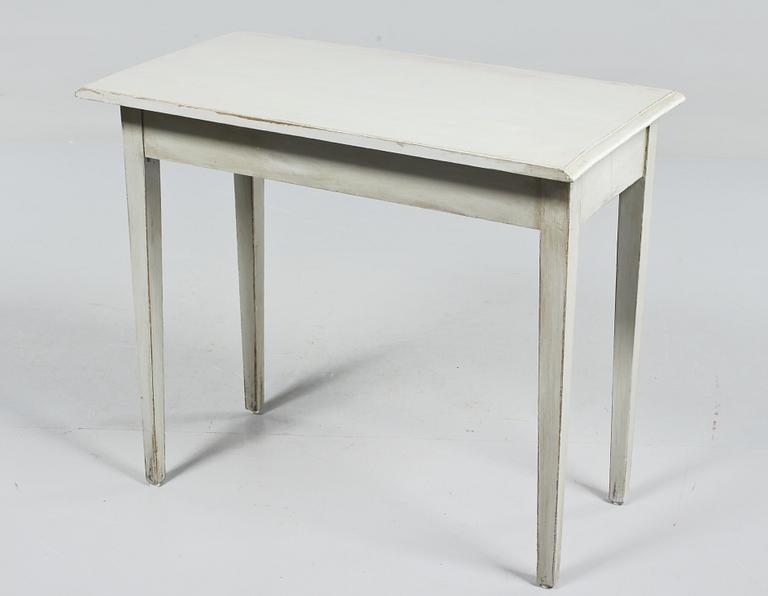 DAMARBETSBORD, 1800-tal.