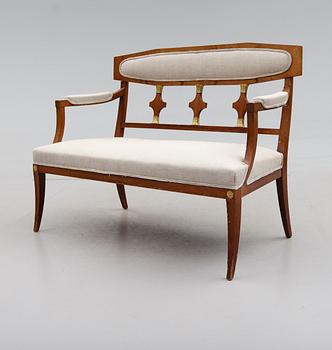 SOFFA, empirestil, 1900-talets första hälft.