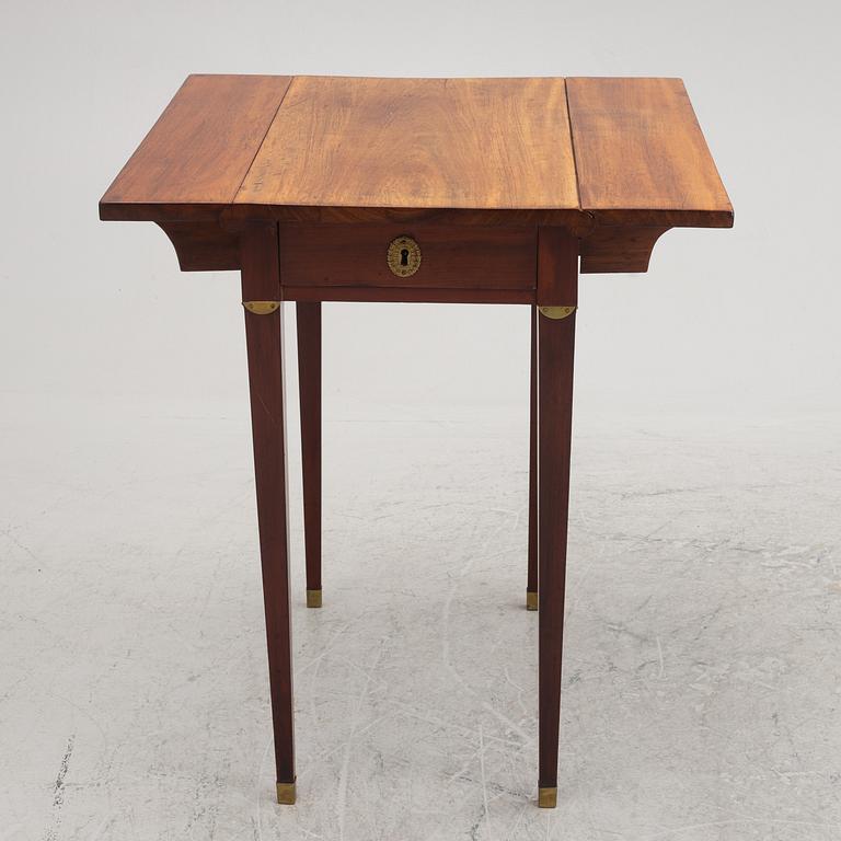Klaffbord, Stockholmsarbete, 1700-talets slut, Sengustavianskt.
