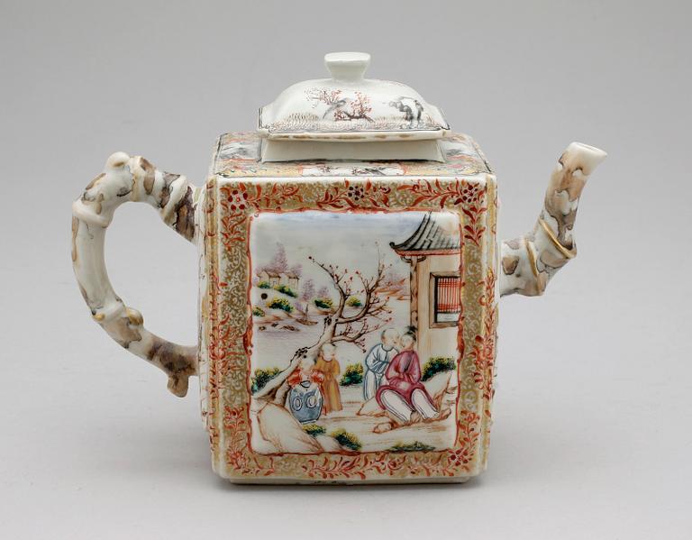 TEKANNA, porslin, Kina 1700-tal.