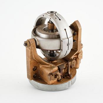 A gyrocompass, 20s century.