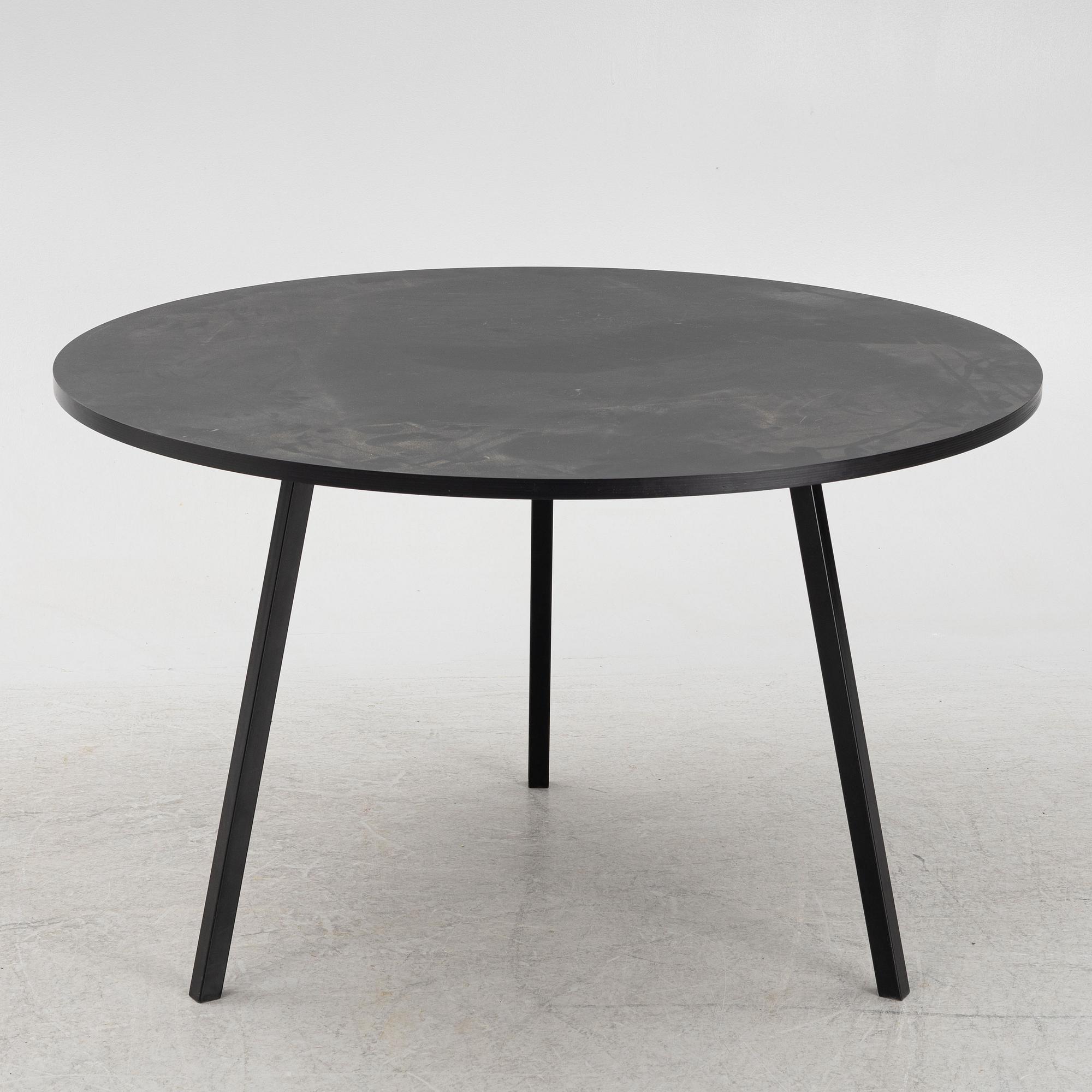 Matbord, "Loop Stand", Hay, Danmark.