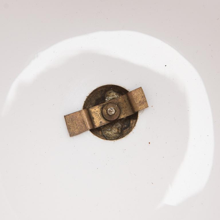 Paavo Tynell, kattovalaisin, malli 2004, Taito 1930-luku.